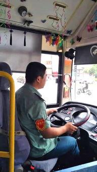 公交车最新爆料,揭秘最新公交车爆料背后的科技革新与出行变革 第3张 公交车最新爆料,揭秘最新公交车爆料背后的科技革新与出行变革 第3张